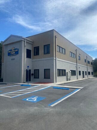 Plus de détails pour 15506 County Line Rd, Spring Hill, FL - Bureau à louer