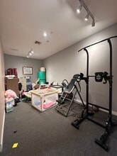 6146-6188 NW 74th Ave, Miami, FL à louer Photo intérieure– Image 2 sur 5