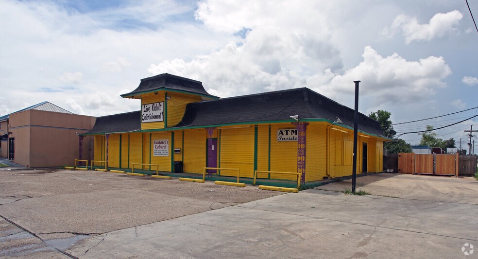 111 Wright Ave, Gretna, LA à louer - Photo de l’immeuble – Image 3 sur 8