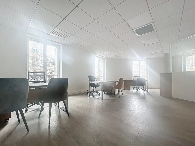 Plus de détails pour Bureau à louer