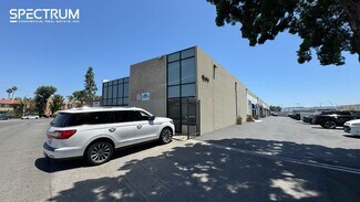 Plus de détails pour 15414 Cabrito Rd, Van Nuys, CA - Industriel/Logistique à louer