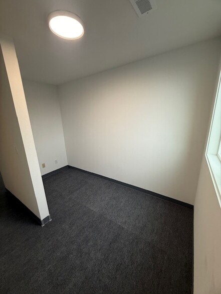 7817 Pacific Ave, Tacoma, WA à louer - Photo de l’immeuble – Image 3 sur 8