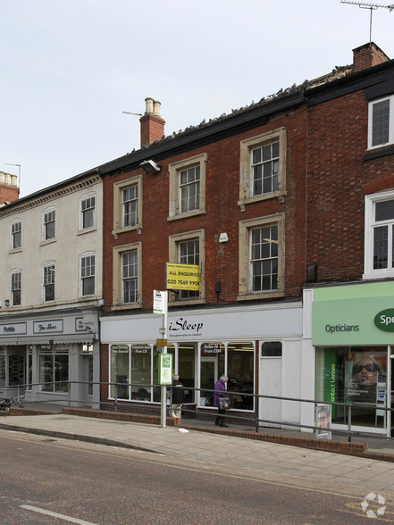 9 Market Pl, Retford à louer - Photo de l’immeuble – Image 2 sur 6