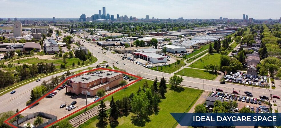 11812-11820 121 St NW, Edmonton, AB à vendre - Photo de l’immeuble – Image 1 sur 27