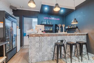 Plus de détails pour Local commercial à louer