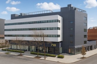 360 Neptune Ave, Brooklyn, NY à louer Photo intérieure– Image 2 sur 5