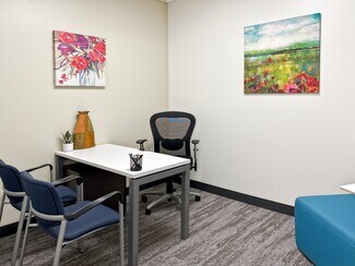 Plus de détails pour 2200 Boca Chica Blvd, Brownsville, TX - Coworking à louer