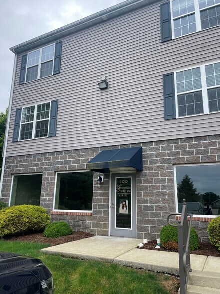 3115 Nolt Rd, Lancaster, PA à louer - Photo de l’immeuble – Image 1 sur 2