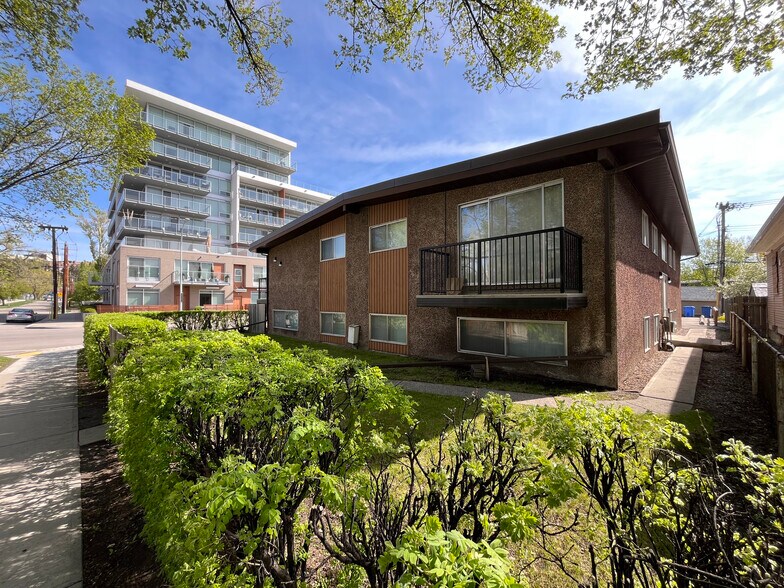 1241 5th Ave NW, Calgary, AB à vendre - Photo de l’immeuble – Image 2 sur 5