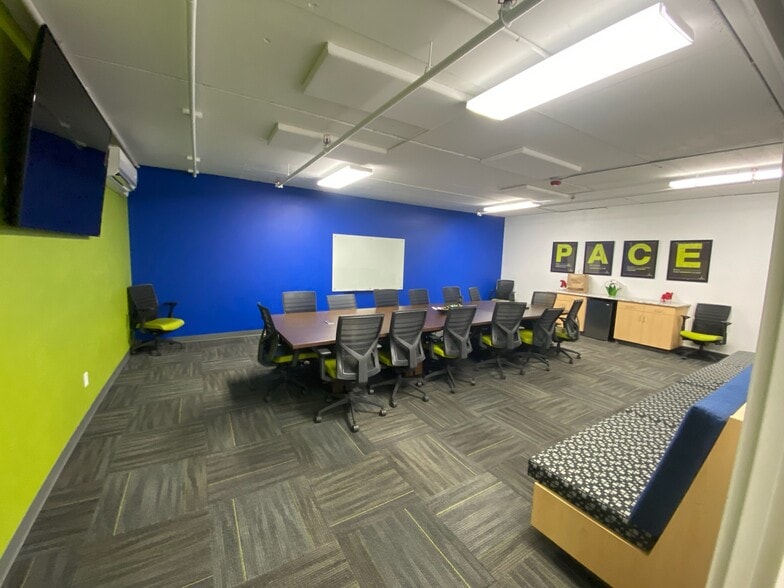 66 E Main St, Rexburg, ID à louer - Photo intérieure – Image 2 sur 11