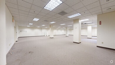 290 Pratt St, Meriden, CT à louer Numérisation 3D Matterport– Image 1 sur 4