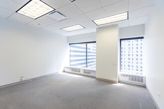 180 N LaSalle St, Chicago, IL à louer Photo intérieure– Image 2 sur 8