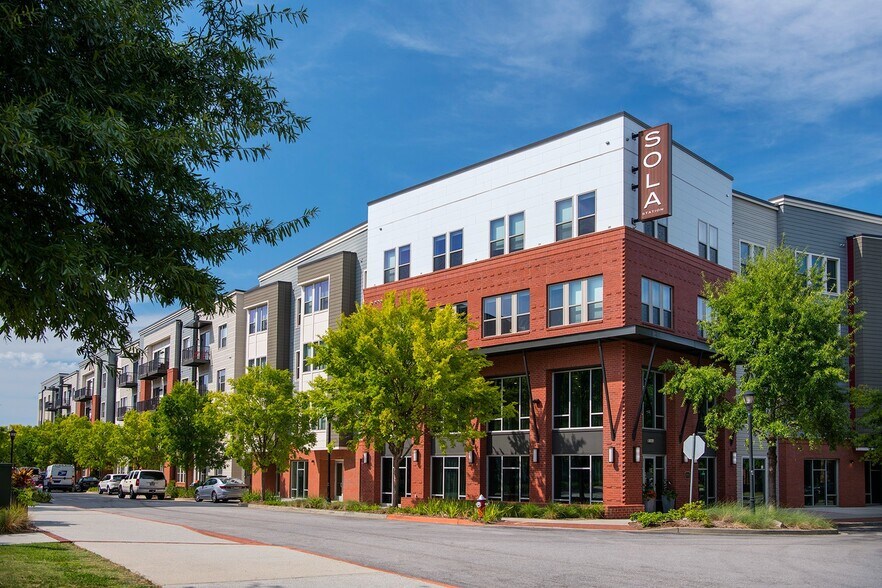 325 Taylor St, Columbia, SC à louer - Photo de l’immeuble – Image 2 sur 11