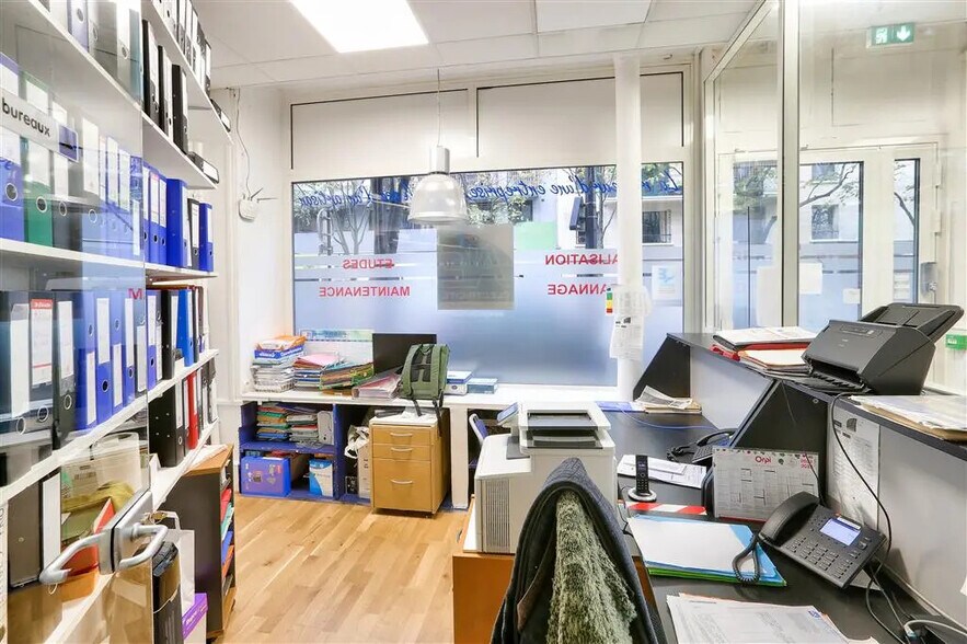 Bureau dans Paris à louer - Photo de l’immeuble – Image 3 sur 7