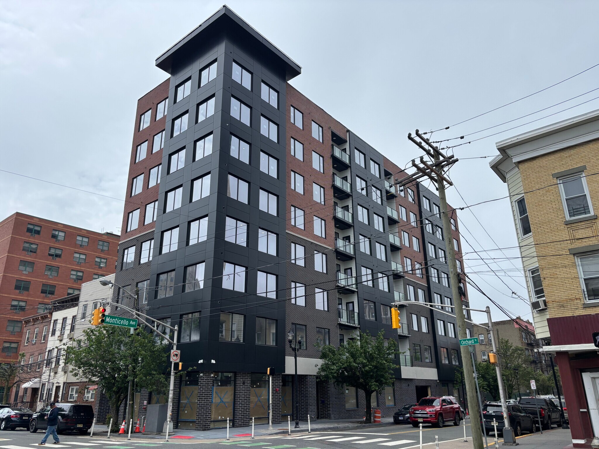 35 Orchard St, Jersey City, NJ à vendre Photo de l’immeuble– Image 1 sur 16