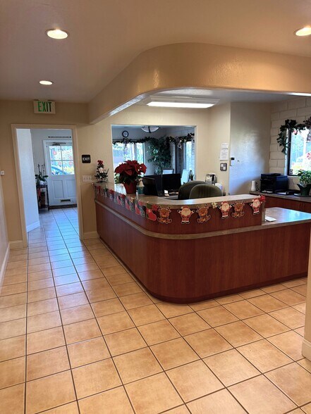 548 3rd St W, Sonoma, CA à louer - Photo de l’immeuble – Image 2 sur 2