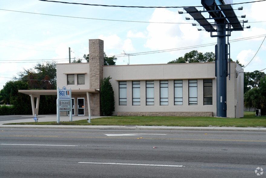 452 N Semoran Blvd, Orlando, FL à vendre - Photo de l’immeuble – Image 3 sur 5