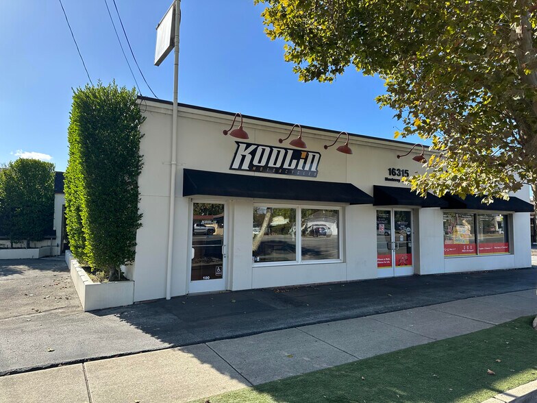 16315 Monterey Hwy, Morgan Hill, CA à louer - Photo de l’immeuble – Image 1 sur 35