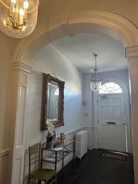 108-114 S Patrick St, Alexandria, VA à louer - Photo intérieure – Image 3 sur 12