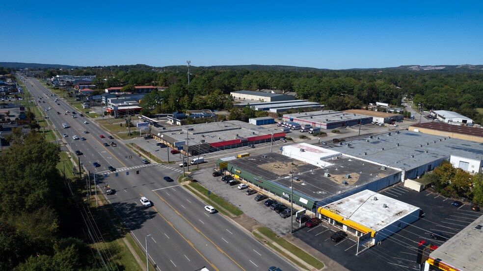 3016-3020 University Dr, Huntsville, AL à vendre - Aérien – Image 2 sur 10