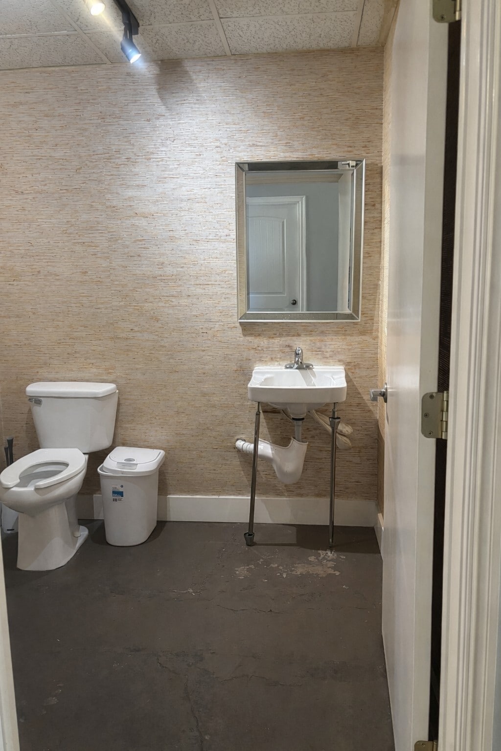 6431-6437 N Olie Ave, Oklahoma City, OK à louer Photo intérieure– Image 1 sur 10