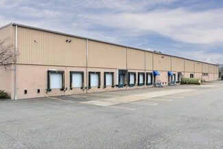 Plus de détails pour 77-79 Metro Way, Secaucus, NJ - Industriel/Logistique à louer
