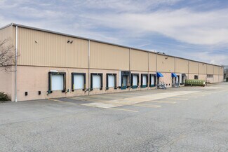 Plus de détails pour 77-79 Metro Way, Secaucus, NJ - Industriel/Logistique à louer