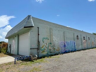 Plus de détails pour 2436 Emerson Ave S, Saint Petersburg, FL - Industriel/Logistique à vendre