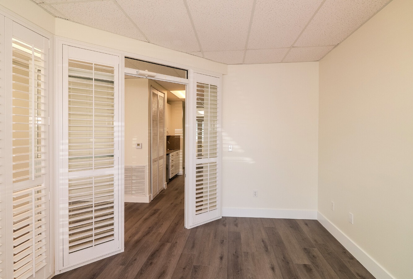 5220 S University Dr, Davie, FL 33328 - Lot 109C - - Photo intérieure - Image 2 of 11