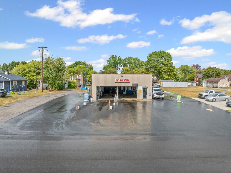 44 E Harrison St, Alliance, OH à vendre - Photo de l’immeuble – Image 2 sur 52