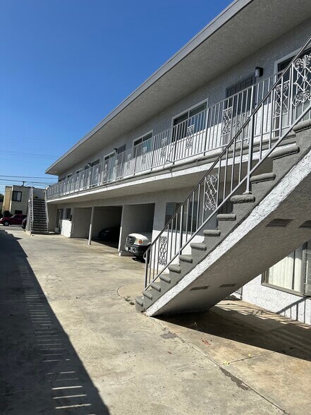 9711 Laurel St, Bellflower, CA à vendre - Photo de l’immeuble – Image 3 sur 3