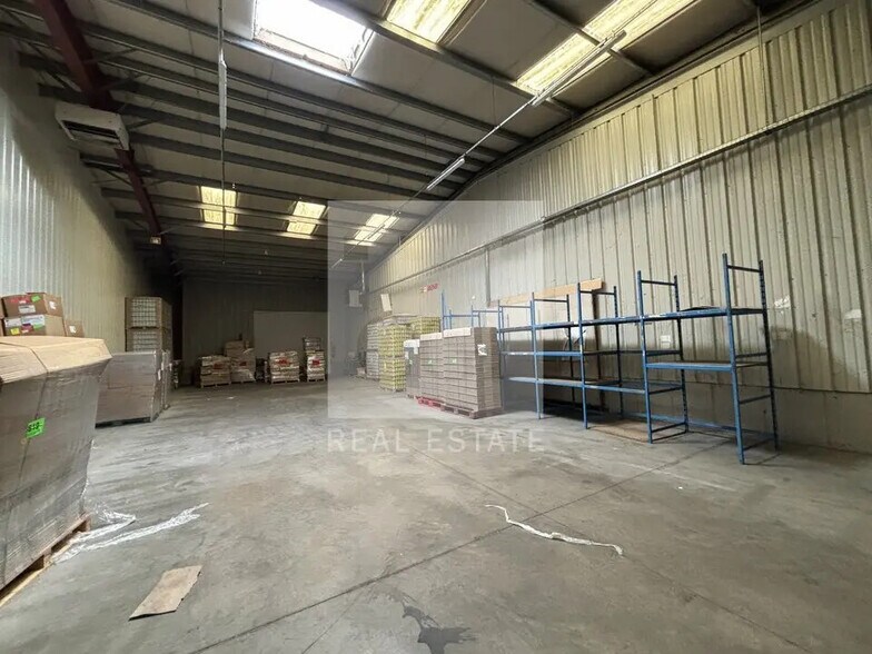 Local d’activités dans Beynost à louer - Photo intérieure – Image 3 sur 7