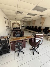 3250 Hulen St, Fort Worth, TX à louer Photo intérieure– Image 1 sur 1