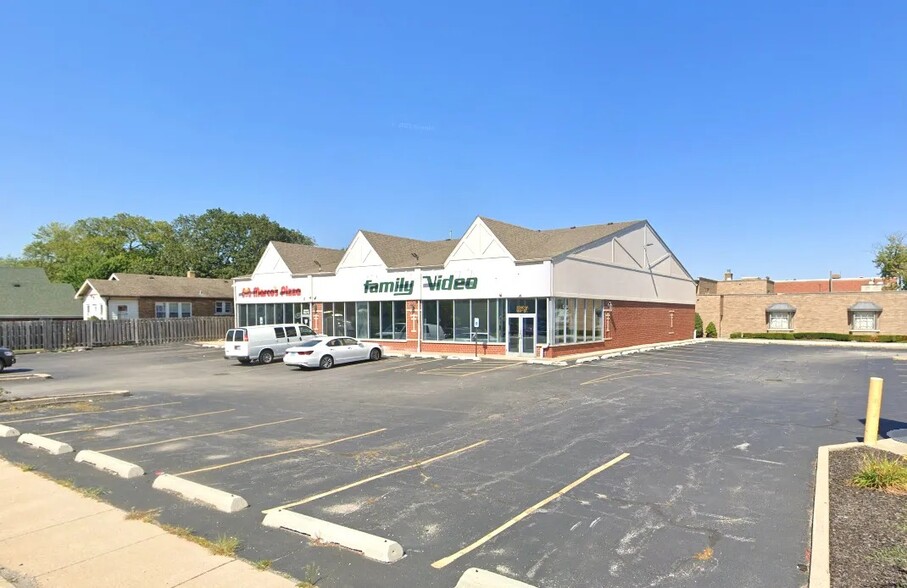 2000-2010 W 183rd St, Homewood, IL à louer - Photo de l’immeuble – Image 3 sur 4