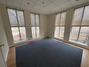 1704 Maxwell Dr, Wall Township, NJ à louer Photo intérieure– Image 2 sur 5