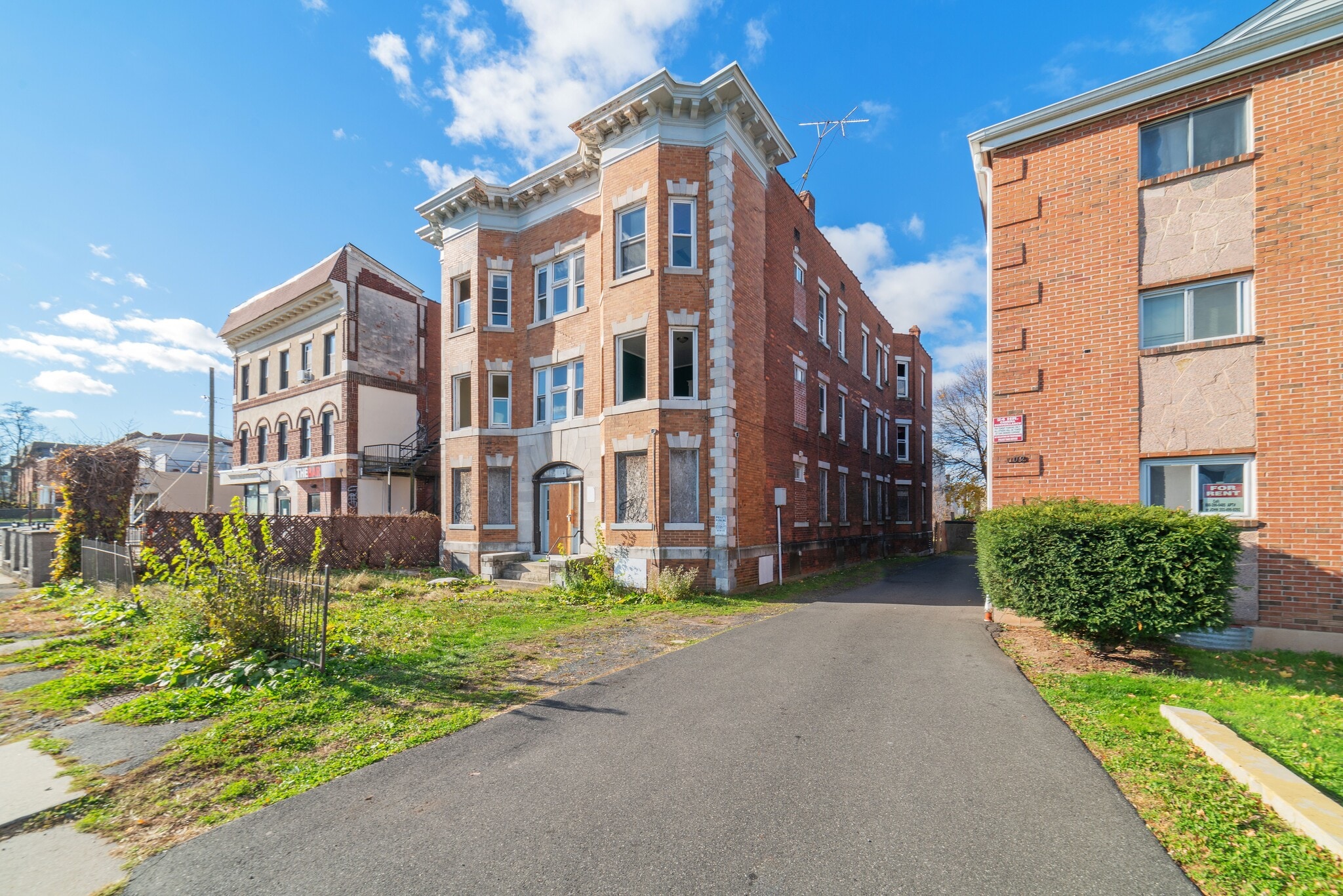 715-717 Wethersfield Ave, Hartford, CT à vendre Photo principale– Image 1 sur 3