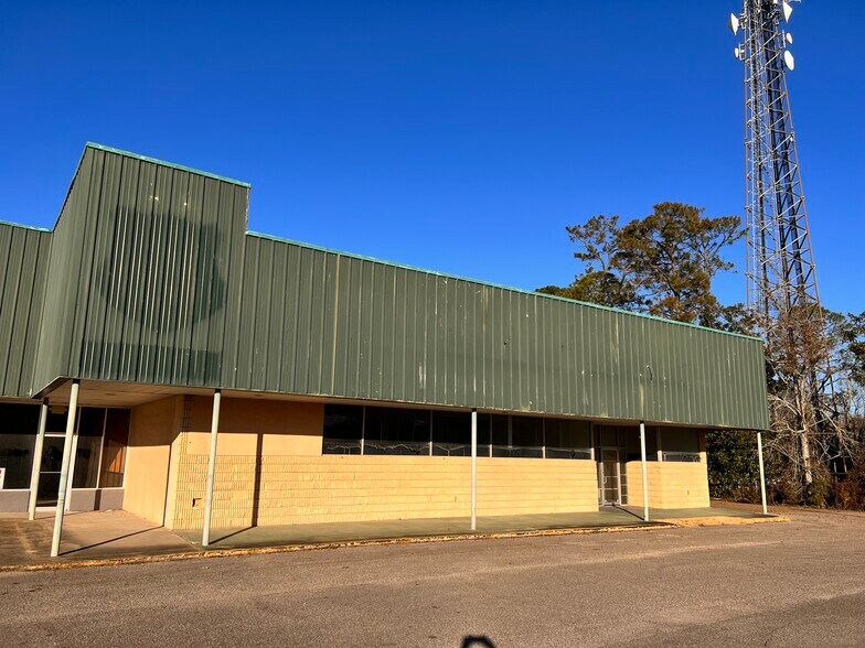 19099 Pineville Rd, Long Beach, MS à louer - Photo de l’immeuble – Image 2 sur 12