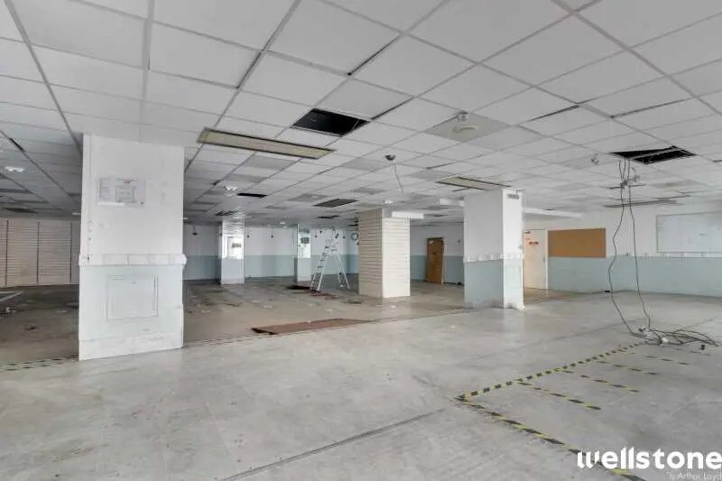 Bureaux/Local commercial dans Paris à louer Photo de l’immeuble– Image 1 sur 9
