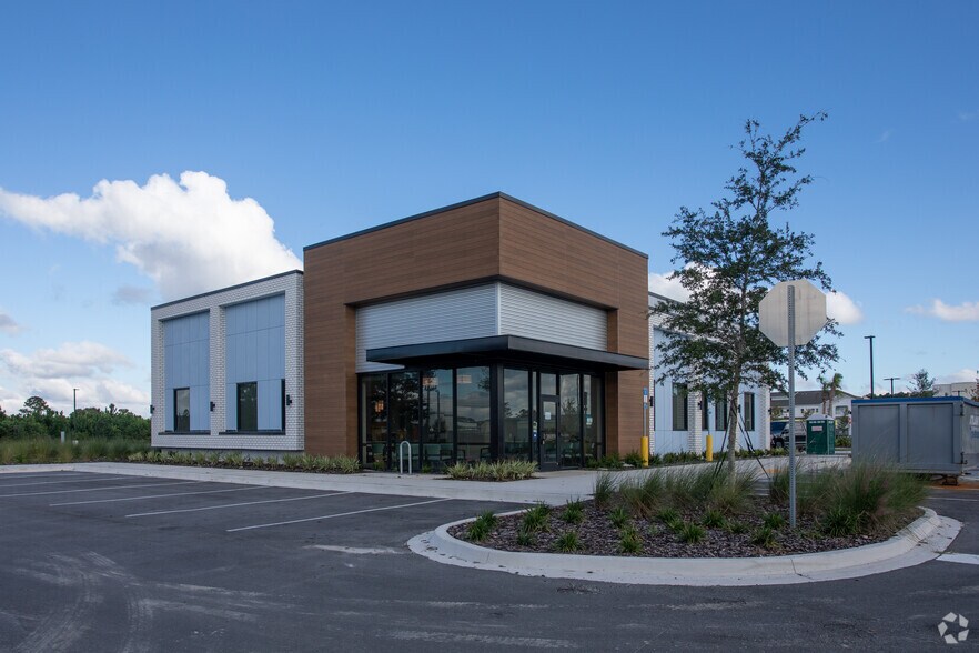 205 Village Commons Dr, Saint Augustine, FL à vendre - Photo principale – Image 1 sur 3