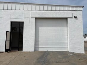 1015 W Kirkland Ave, Nashville, TN à louer Photo de l’immeuble– Image 1 sur 7