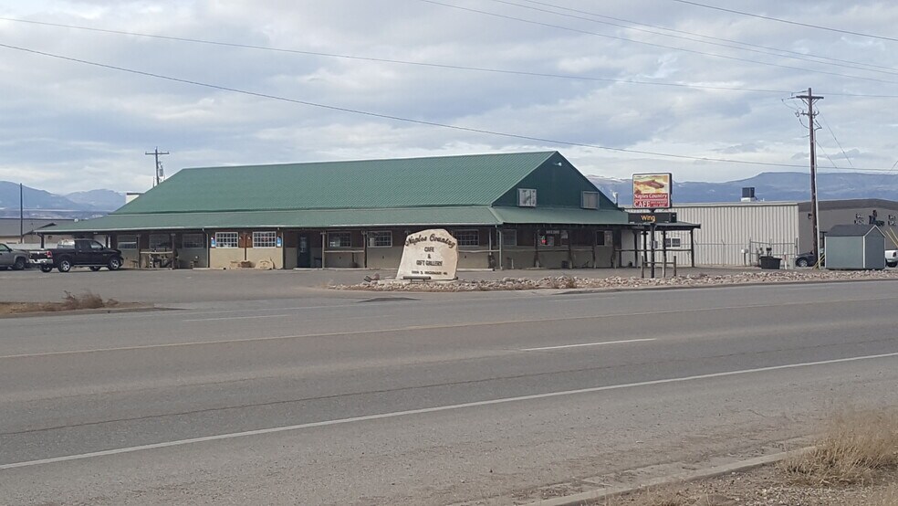 1010 U.S. 40 hwy, Naples, UT à vendre - Photo principale – Image 1 sur 12