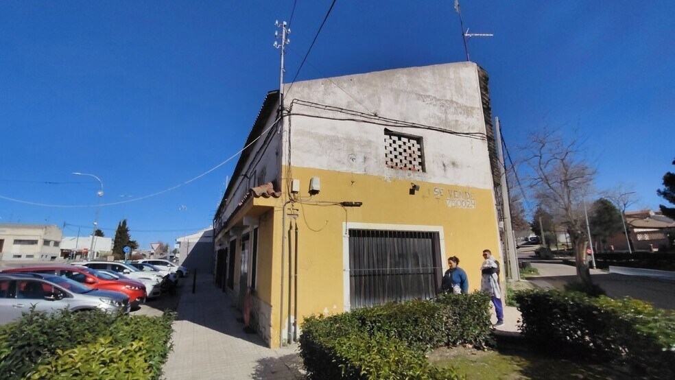 Local commercial dans La Puebla de Montalbán, Toledo à vendre - Photo de l’immeuble – Image 2 sur 10