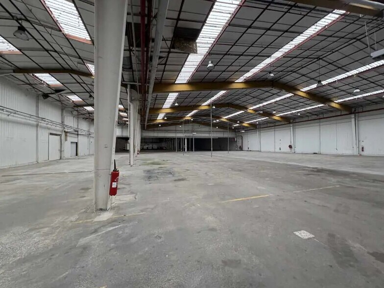 Industriel/Logistique dans Breuil-le-Sec à vendre - Photo intérieure – Image 3 sur 7