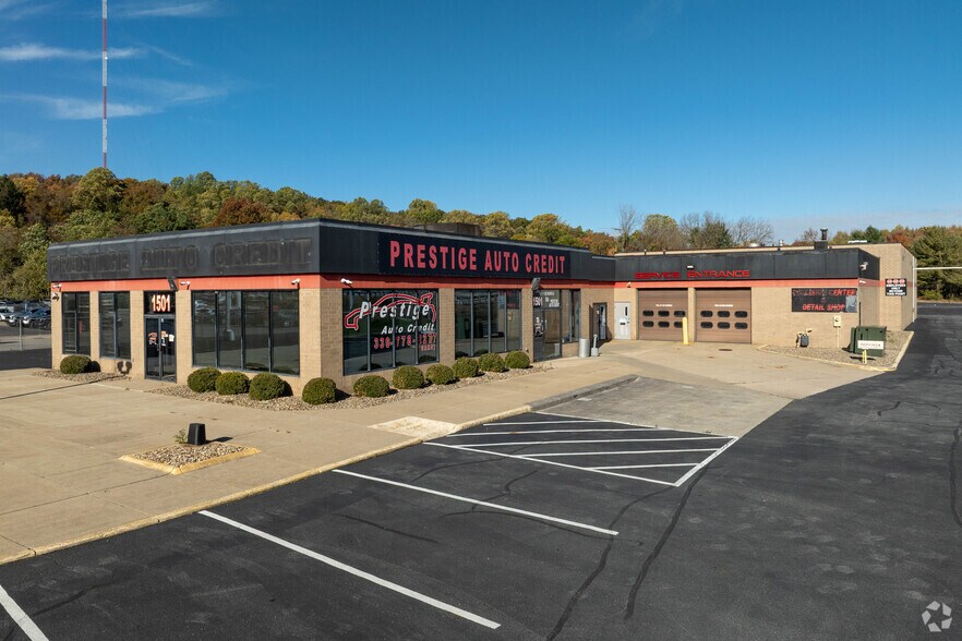 1501 Vernon Odom Blvd, Akron, OH à vendre - Photo de l’immeuble – Image 1 sur 21