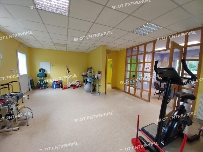 Bureau dans Pontivy à vendre - Photo intérieure – Image 3 sur 5