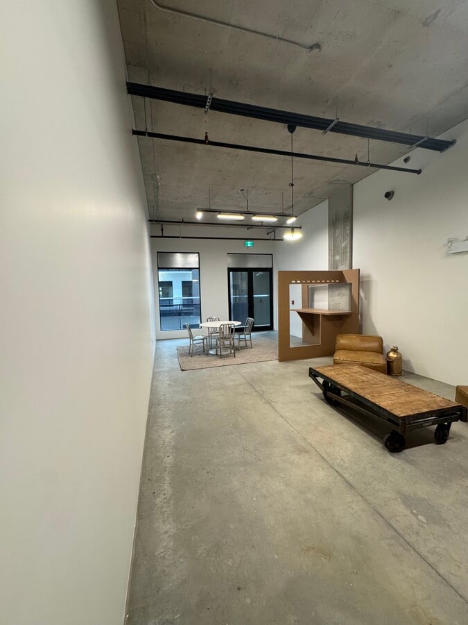 8250 Manitoba St, Vancouver, BC V5X 0L6 - Lot 380 -  - Photo intérieure - Image 1 of 3