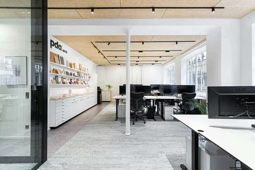 15 Rue Du Conservatoire, Paris à louer - Photo de l’immeuble – Image 2 sur 7