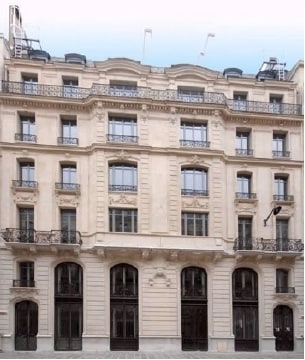 65 Rue Saint-Lazare, Paris à louer - Photo de l’immeuble – Image 1 sur 9