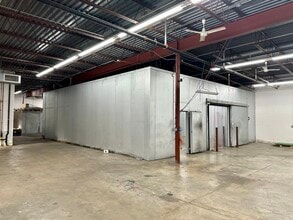 1201 DuPont Ave N, Minneapolis, MN à vendre Photo intérieure– Image 1 sur 16