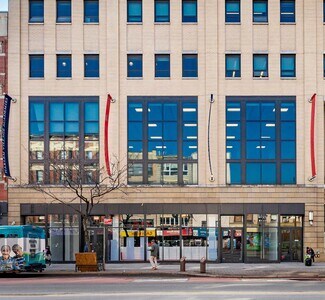 Plus de détails pour 32-42 W 125th St, New York, NY - Local commercial à louer